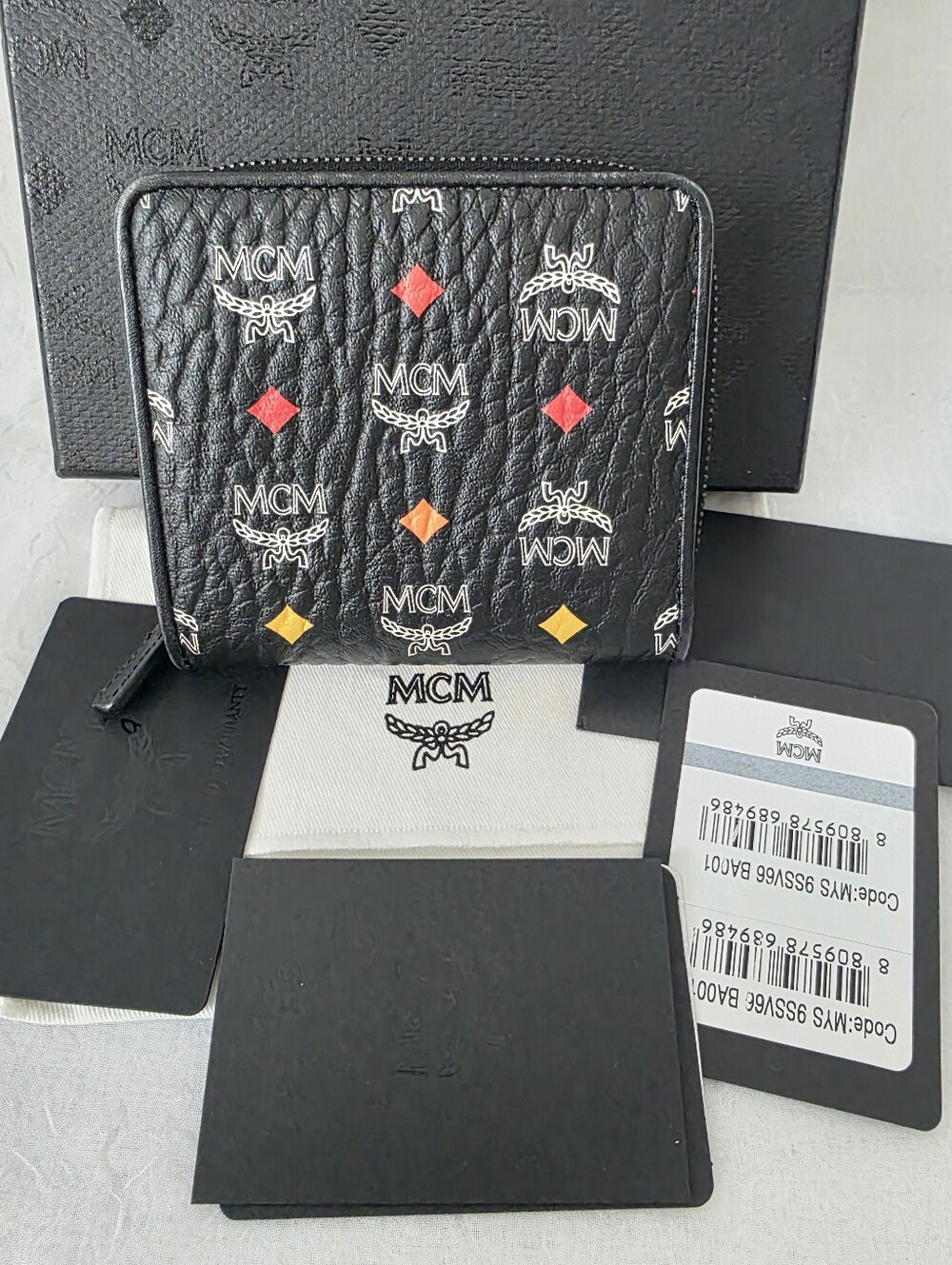 Auth MCM Spectrum Diamond Rainbow Visetos Zip Around Wallet